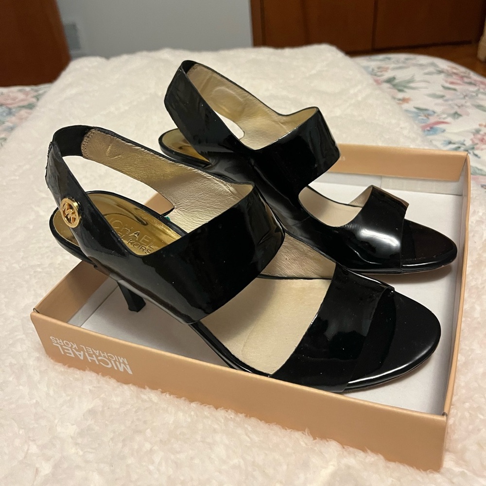 Used like new Michael Kores high heals